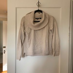 Cowl neck sweater !